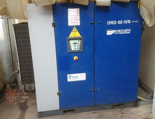 Compressore diretto con inverter ed essiccatore incorporato in funzione 24h al giorno per servire centri di lavoro. Cesena